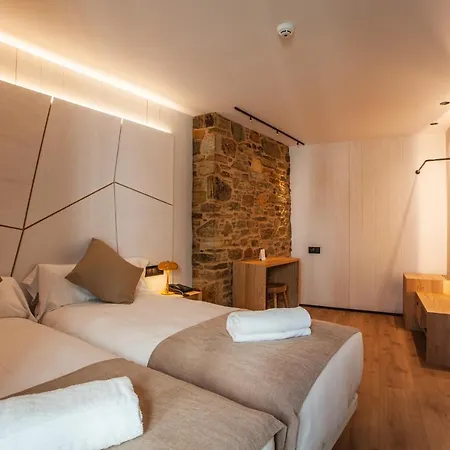 ホテル Plaza Obradoiro By Bossh! 2*