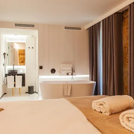 Plaza Obradoiro By Bossh! ホテル サンティアゴ・デ・コンポステーラ