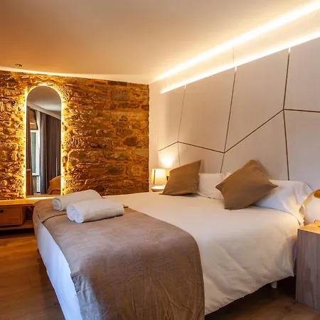 Plaza Obradoiro By Bossh! 2* סנטיאגו דה קומפוסטלה
