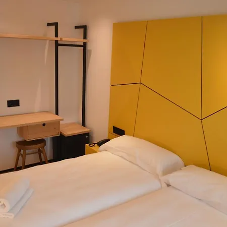 Plaza Obradoiro By Bossh! Σαντιάγο ντε Κομποστέλα