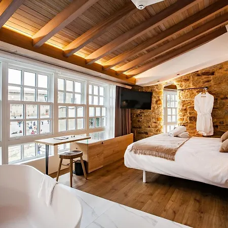 Plaza Obradoiro By Bossh! Hotel 2*
