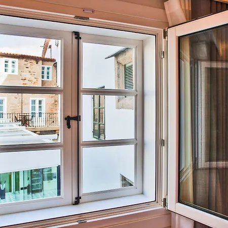 Hotel Plaza Obradoiro By Bossh! 2*