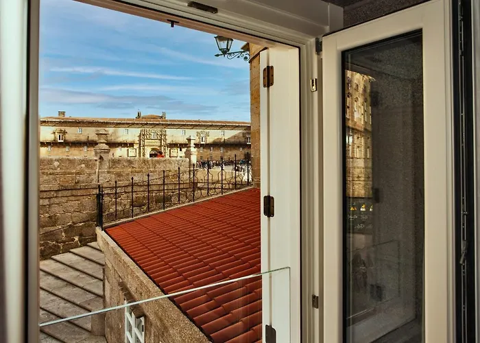 Hotel Plaza Obradoiro By Bossh! 2*