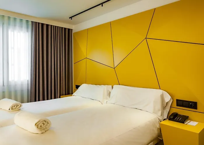 Plaza Obradoiro By Bossh! Hotel 2*