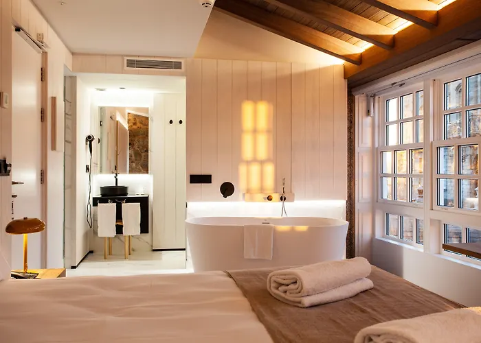 Plaza Obradoiro By Bossh! Hotel 2*