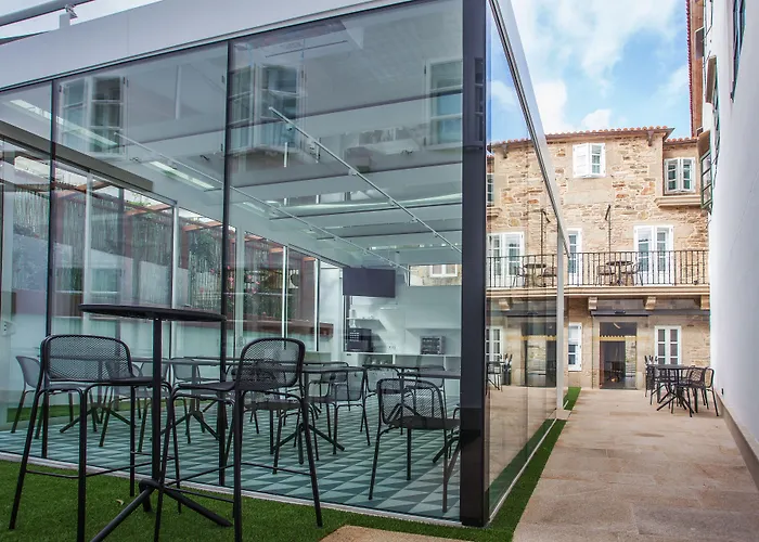 Hotel Plaza Obradoiro By Bossh! 2*