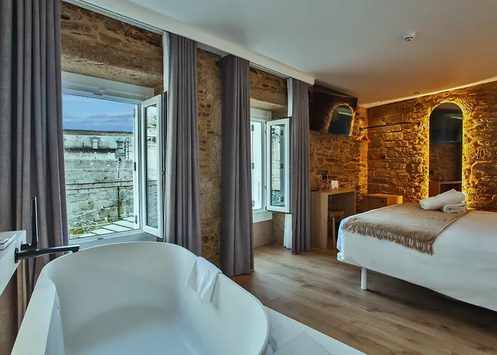 Plaza Obradoiro By Bossh! Hotel 2*